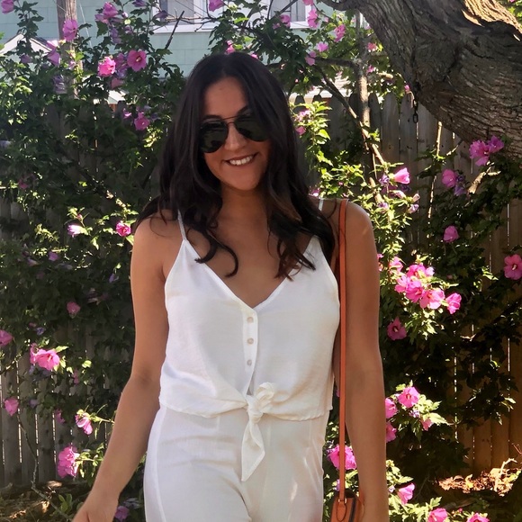 Meet your Posher, Alejandra - Picture 1 of 1